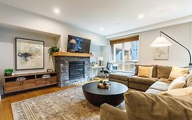 Inspired Elegance At Tamarack Lodge